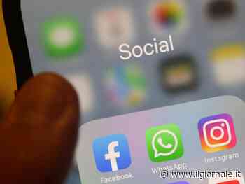 Attenzione al virus di Whatsapp che spia le chat: come difendersi