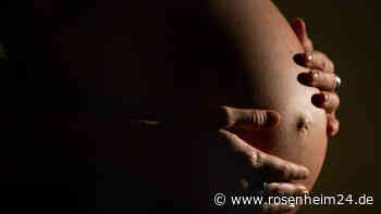 Zweijähriger erschießt versehentlich seine schwangere Mutter