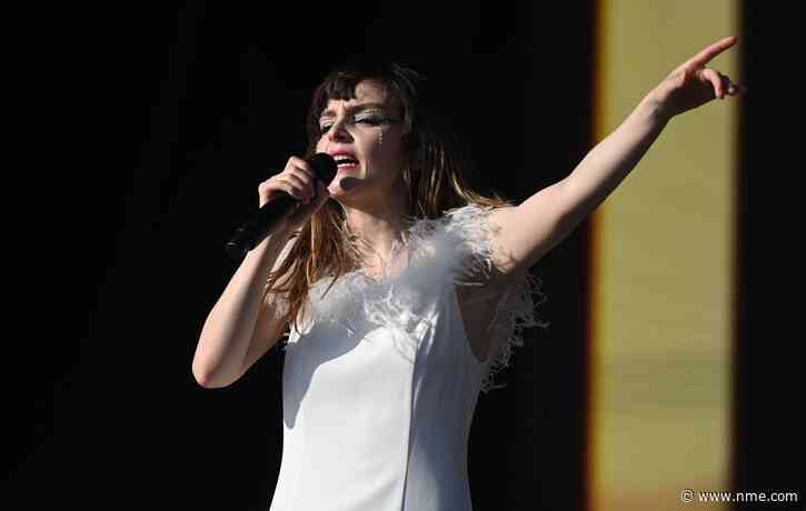 Chvrches pay tribute to “world’s greatest goth” Robert Smith