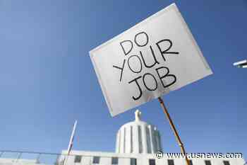 Oregon Lawmakers Rush to Pass Bills Backlogged by GOP Walkout Before End of Session