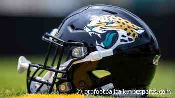 Jaguars’ stadium changes name back to EverBank