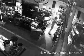 VIDEO: Thieves ram through B.C. dealership door in stolen truck to steal another one