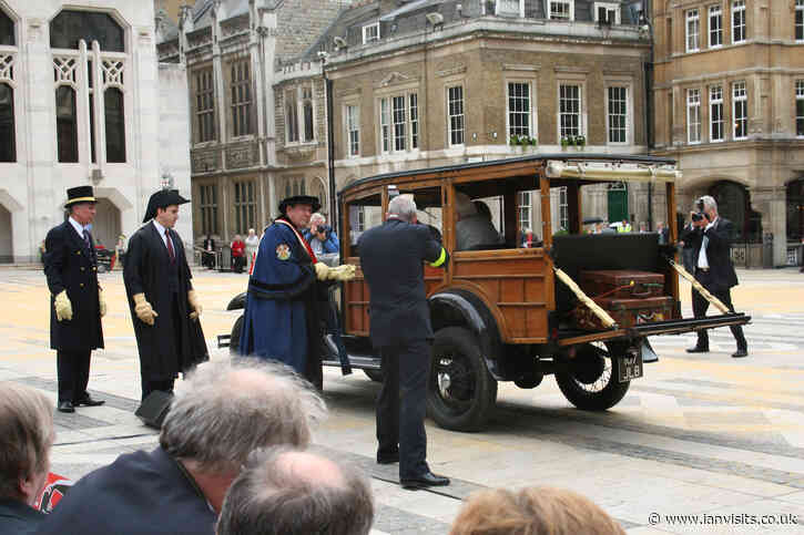 London’s ancient Cart Marking ceremony takes place next month