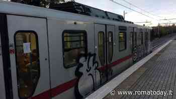 Lavori sulla Roma Lido, la linea chiude in anticipo. Convocato tavolo regionale