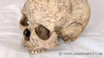 Totenschädel aus Kriegerkapelle in Inzell gestohlen - Polizei fandet nach Tätern