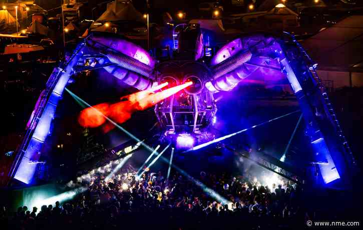 The Chemical Brothers light up Glastonbury with a ferocious Arcadia DJ set