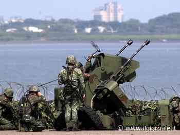 Aerei cinesi in volo, allarme di Taiwan: "Si sono avvicinati a 44 km dalla costa"