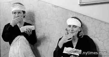 Paul Ickovic, Photographer at Home on the Street, Dies at 79