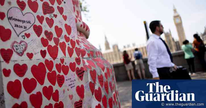 Britons’ trust in politics has fallen significantly since Covid, report finds