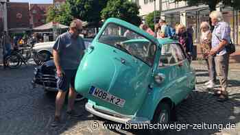 Tausende genießen die Gifhorner Oldtimermeile
