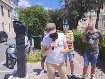 Nasce la prima "brigata di cittadinanza": il leader aggredì Giuseppe Conte