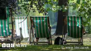 UK weather: Met Office issues yellow heat-health warning