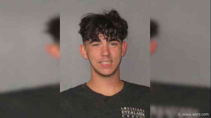 Man arrested for allegedly punching, strangling girlfriend