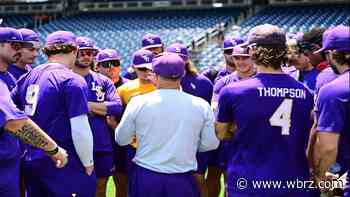LIVE UPDATES: LSU baseball takes on Florida during first game of College World Series Finals
