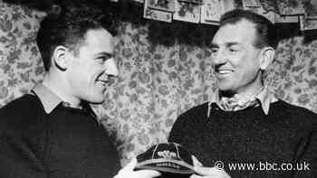 Bev Risman OBE: Dual-code England & Great Britain rugby international dies, aged 85