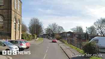 Ian Aspinall death: Andrew Weston in court on Kirkstall murder charge