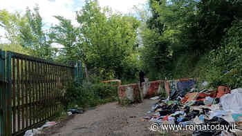 Ciclabile Magliana: pericoli, degrado, cantieri. "Qui ci sentiamo un po’ come Indiana Jones"