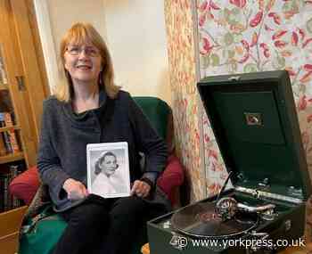 'How my mother's music is helping people with dementia'