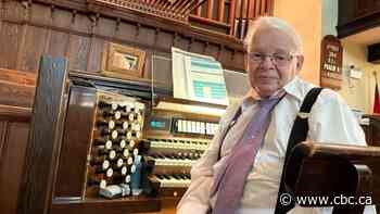 'I don't think music ever leaves you': Stratford church organist retires after 63 years