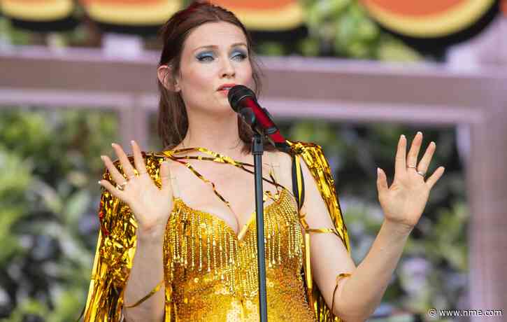 Fans unhappy that Sophie Ellis-Bextor’s Glastonbury wasn’t live-streamed