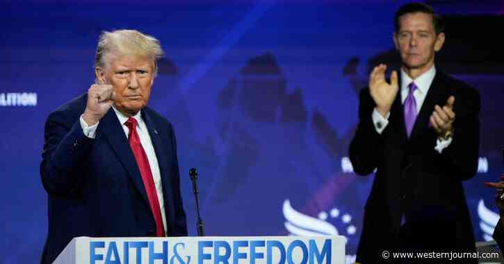 After Crowd Starts Chanting, Trump Turns to Event Founder with Question He Just Had to Ask