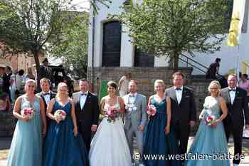 Schützenfest Entrup: Dennis und Elena Altmiks feiern ansteckend fröhlich
