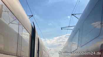 ICE mit 800 Fahrgästen bleibt auf Brücke liegen