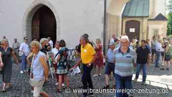 Besucher machten jede Menge Selfies mit dem Gifhorner Landrat