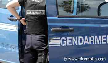 Les amendes pour consommation de cannabis "payables immédiatement" en liquide ou par carte bleue, préconise Macron