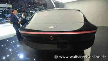 Was wird aus Mercedes-Benz?: Lucid steigt bei Aston Martin ein! Beide Aktien im Rallye-Modus