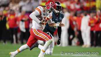 Eagles' Brandon Graham has interesting take on Patrick Mahomes injury in Super Bowl, discusses turf situation