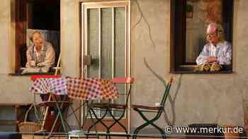 Open-Air auf Gut Graßlfing: Freiluft-Theater trotzt jedem Schlamassel