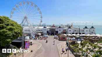 Two people injured in Clacton Pier ride accident
