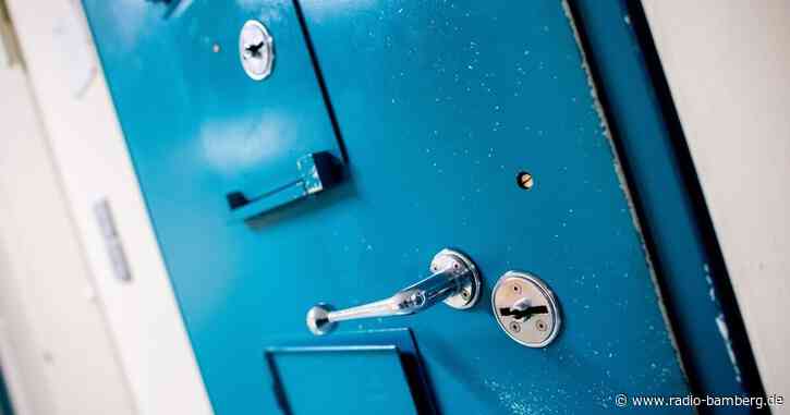 Baby nach Geburt getötet – Lange Haftstrafe für junge Frau