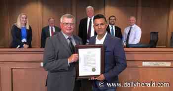 Waste hauler serving Mount Prospect picks up national award