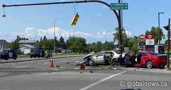 3 sent to hospital following Memorial Drive crash on Calgary’s east side