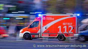 86-jährige Autofahrerin übersieht Motorradfahrer - Mann stirbt