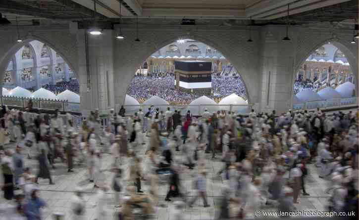 Imams ‘switch’ Eid day prayers following local moonsighting campaign