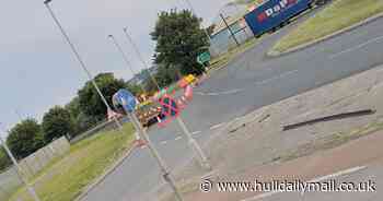 Live Hull traffic updates as burst water mains causing major delays on Hedon Road, Beverley Road and Rawlings Way