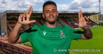 Striker makes bold claim after leaving Hull City for League Two Bradford City