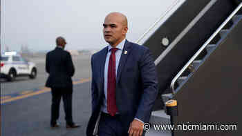 Valet accused of helping Trump hide classified documents set to be arraigned