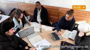 In Augsburg kommen mehr Flüchtlinge an – doch die Helferkreise werden weniger