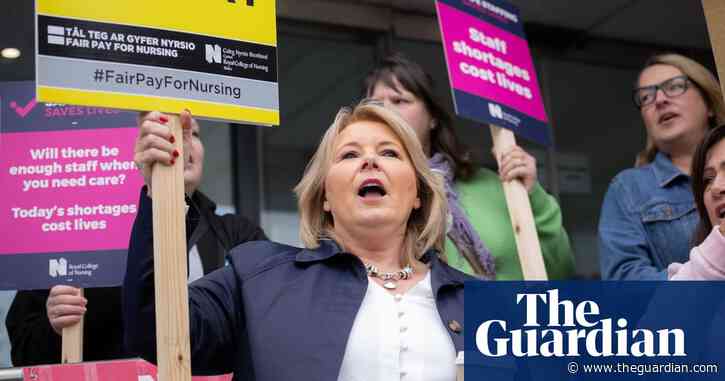 Nurses fail to vote in sufficient numbers for fresh strikes in England