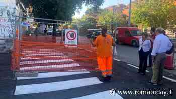 Finiti i lavori in via Placido Zurla. Chiusa la voragine, riapre la strada dopo due mesi