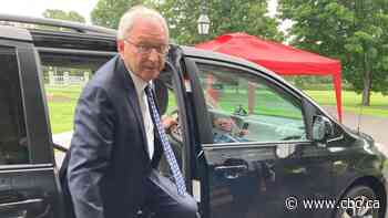 N.B. Premier Blaine Higgs drops 2 rebellious ministers in cabinet shuffle