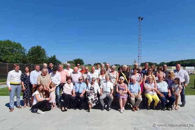 Bever viert jubilerende koppels