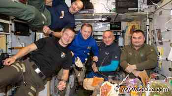 What will astronauts on deep space missions eat? 'Neurogastronomy' may have the answer.