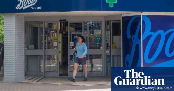 Boots to close 300 shops despite strong quarterly sales
