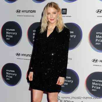 Lauren Laverne urges festivalgoers to 'show some love' to the planet