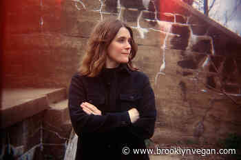 Jenny Owen Youngs announces new LP 'Avalanche' & tour, shares title track